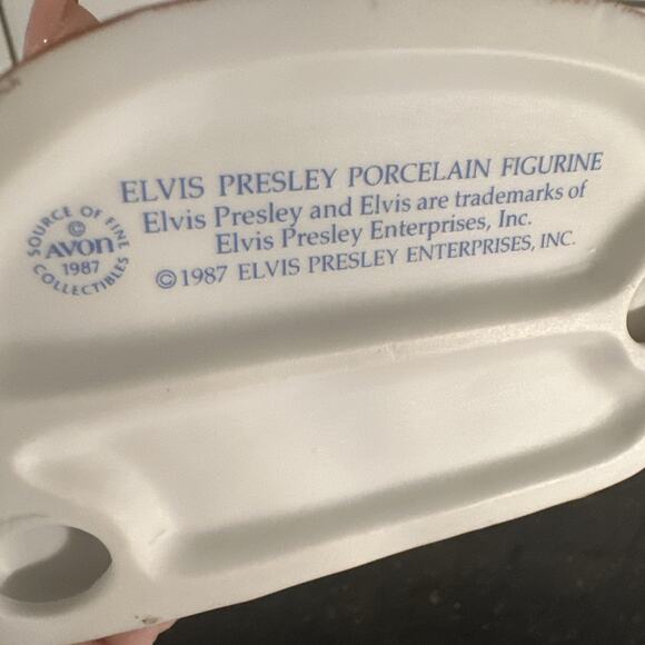 Elvis Presley Avon Porcelain Figurine 7" Tall Guitar Memphis 1987 With Box - Picture 12 of 13